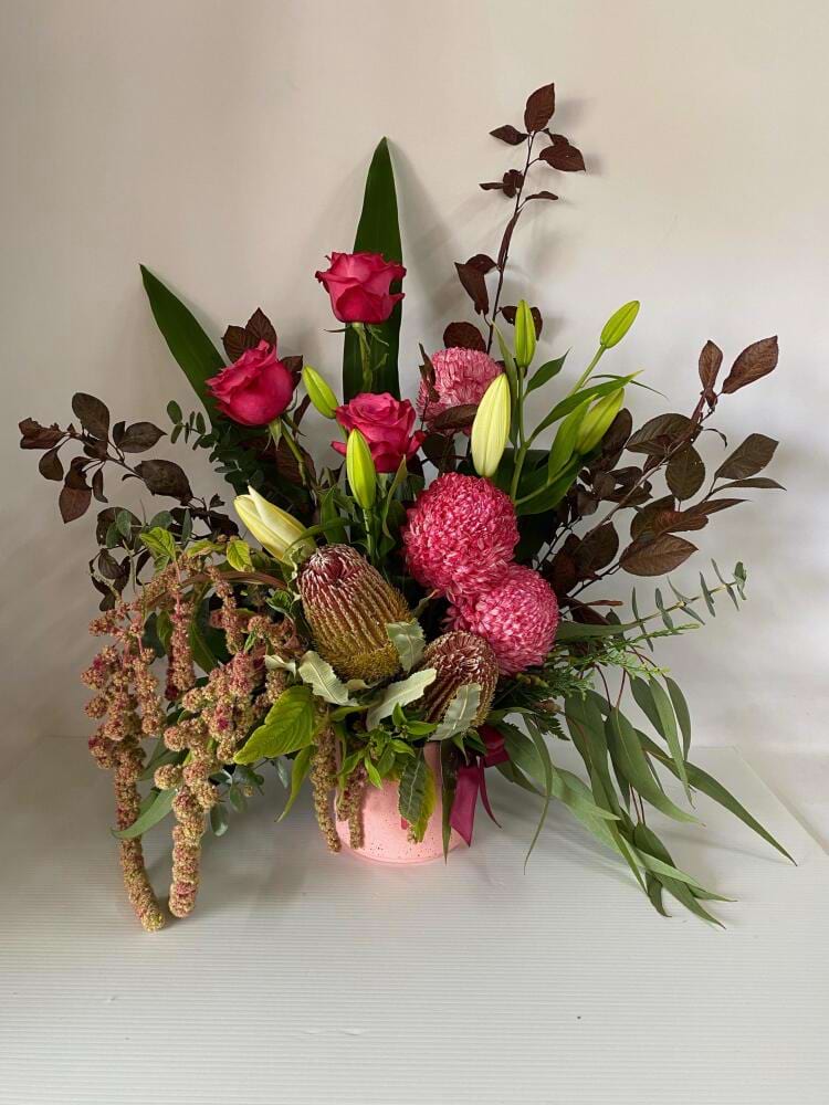 Valentines Mixed Arrangement