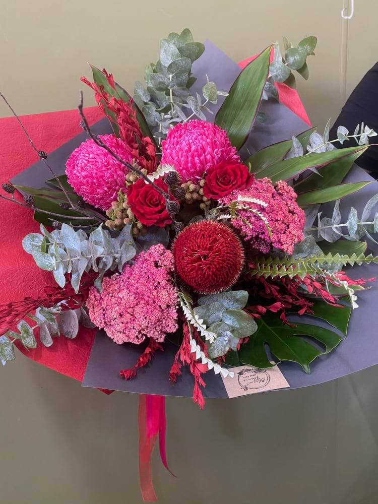 Valentines Mixed Bouquet