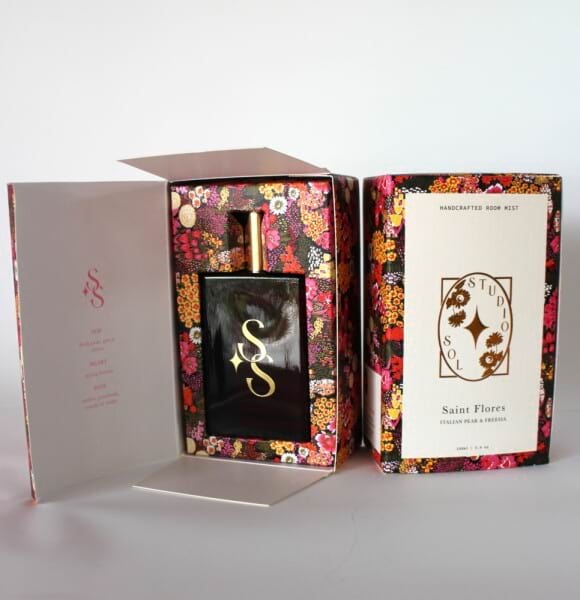 Saint Flores Candle | Italian Pear + Freesia